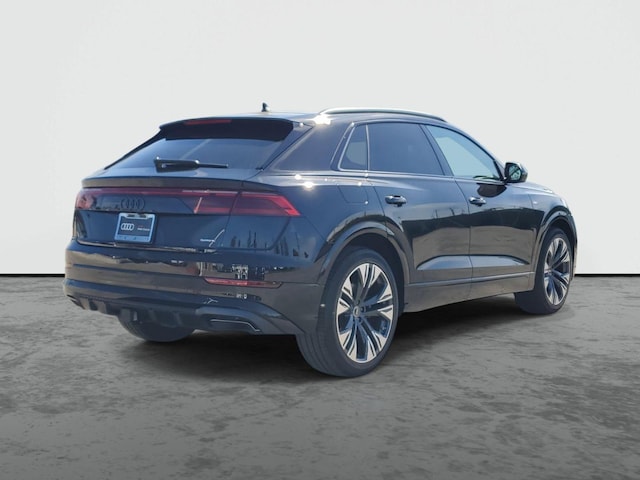 2026 Audi Q8