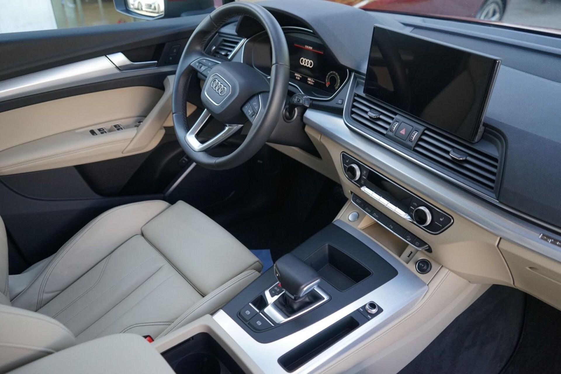 Audi Q5 SUV Advanced