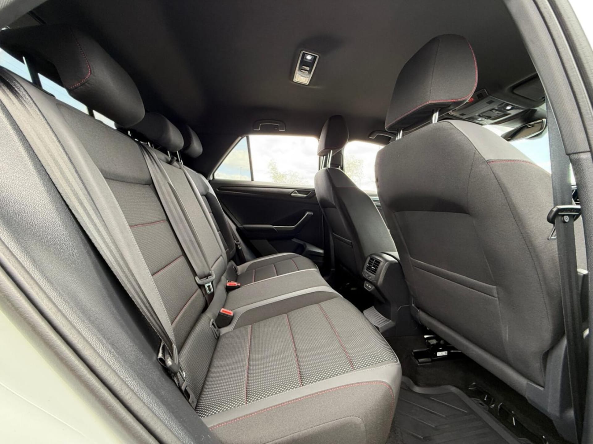 Volkswagen T-Roc Sport