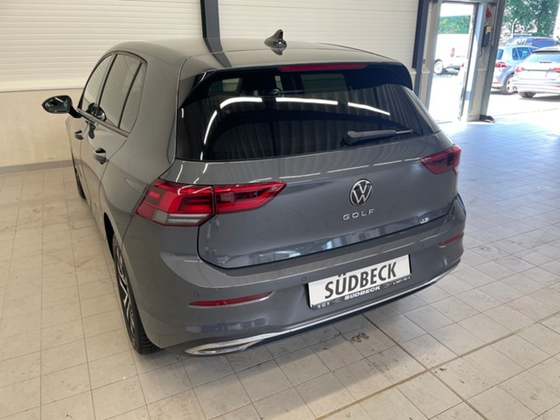 Volkswagen Golf Active