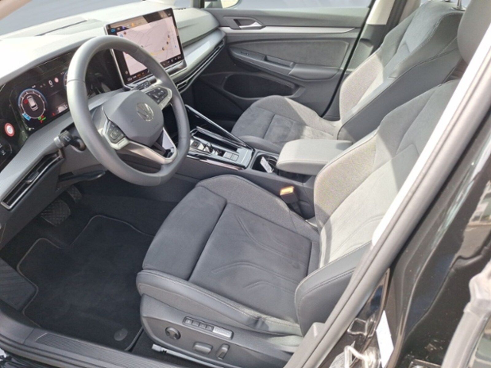 Volkswagen Golf Variant – Bild 7