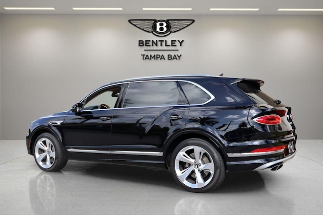 2024 Bentley Bentayga EWB