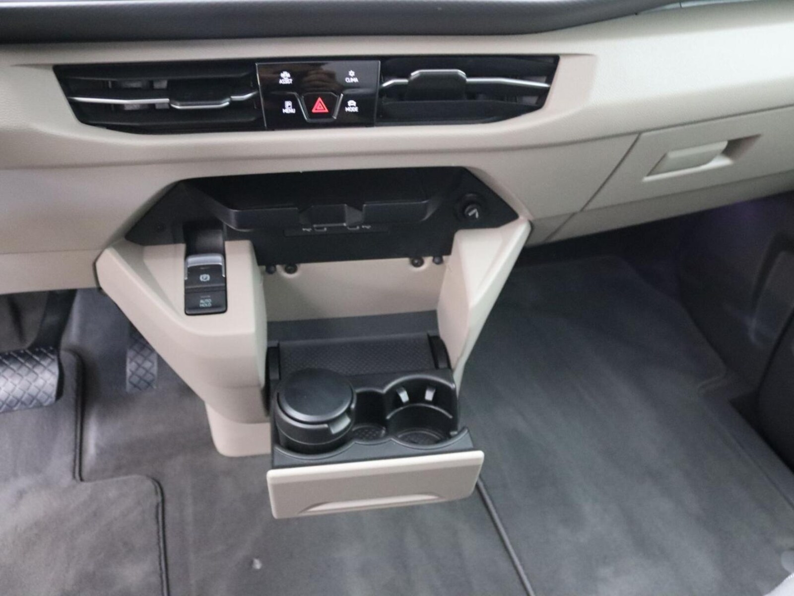 Volkswagen Multivan – Bild 17
