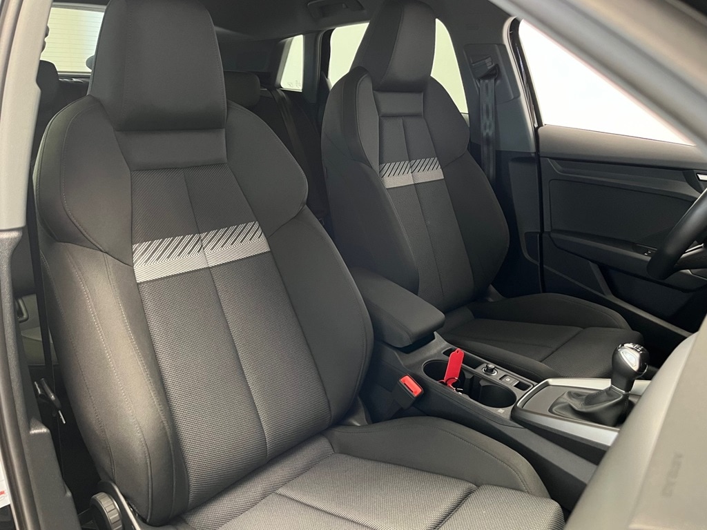 Image about Audi A3 Sportback A3 Sportback 35 TFSI Proline 150 hk 6-växlad