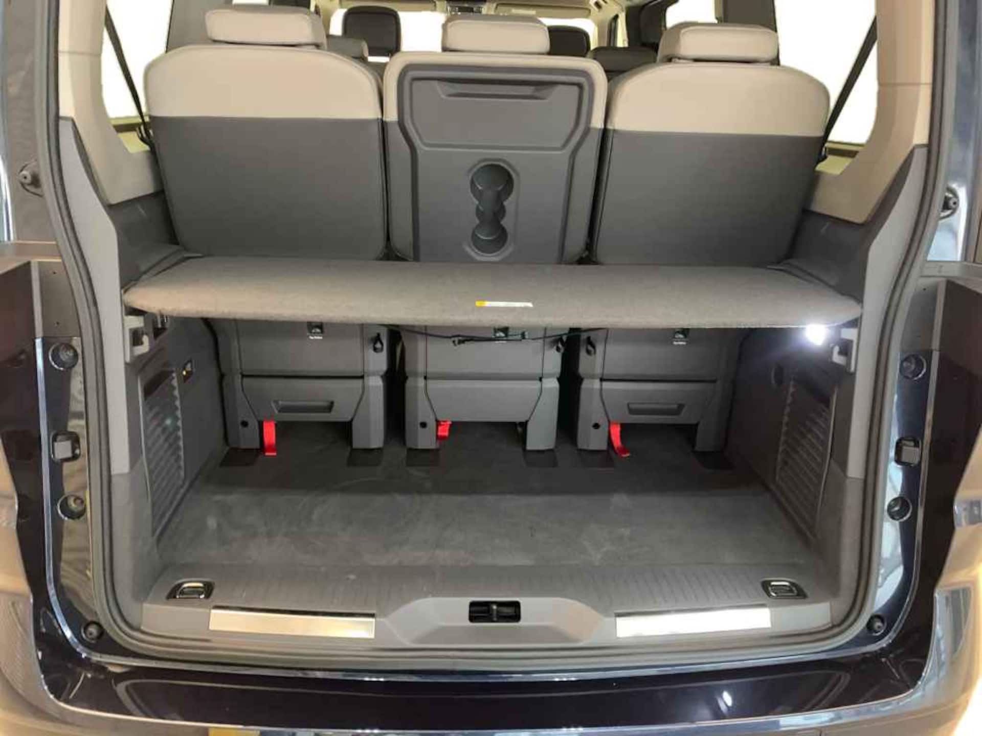 Volkswagen Multivan Langversion Style