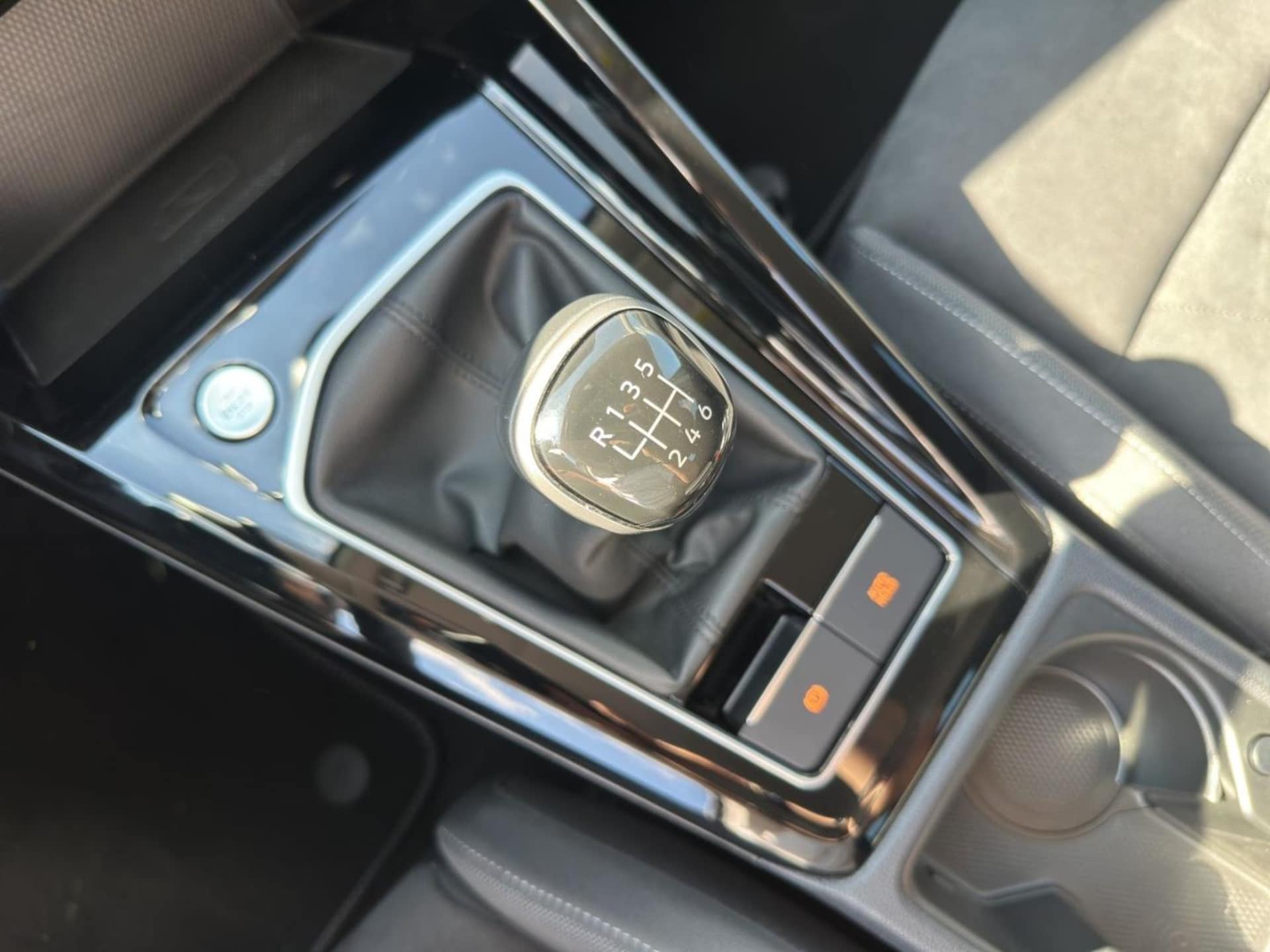 Volkswagen Golf Style
