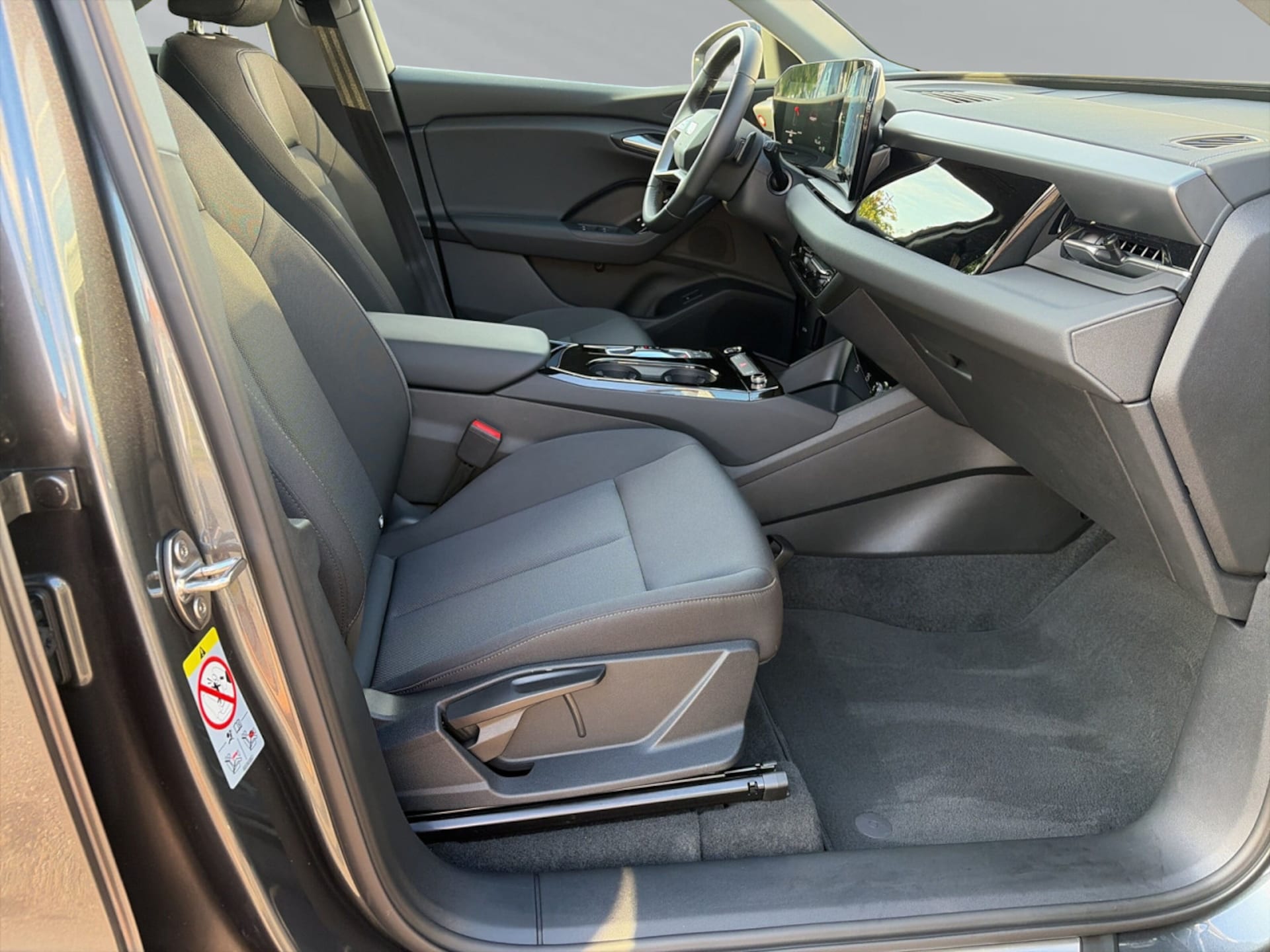 Audi Q6 SUV e-tron