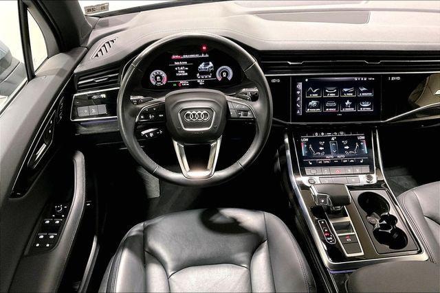 Photo of 2023 Audi Q7