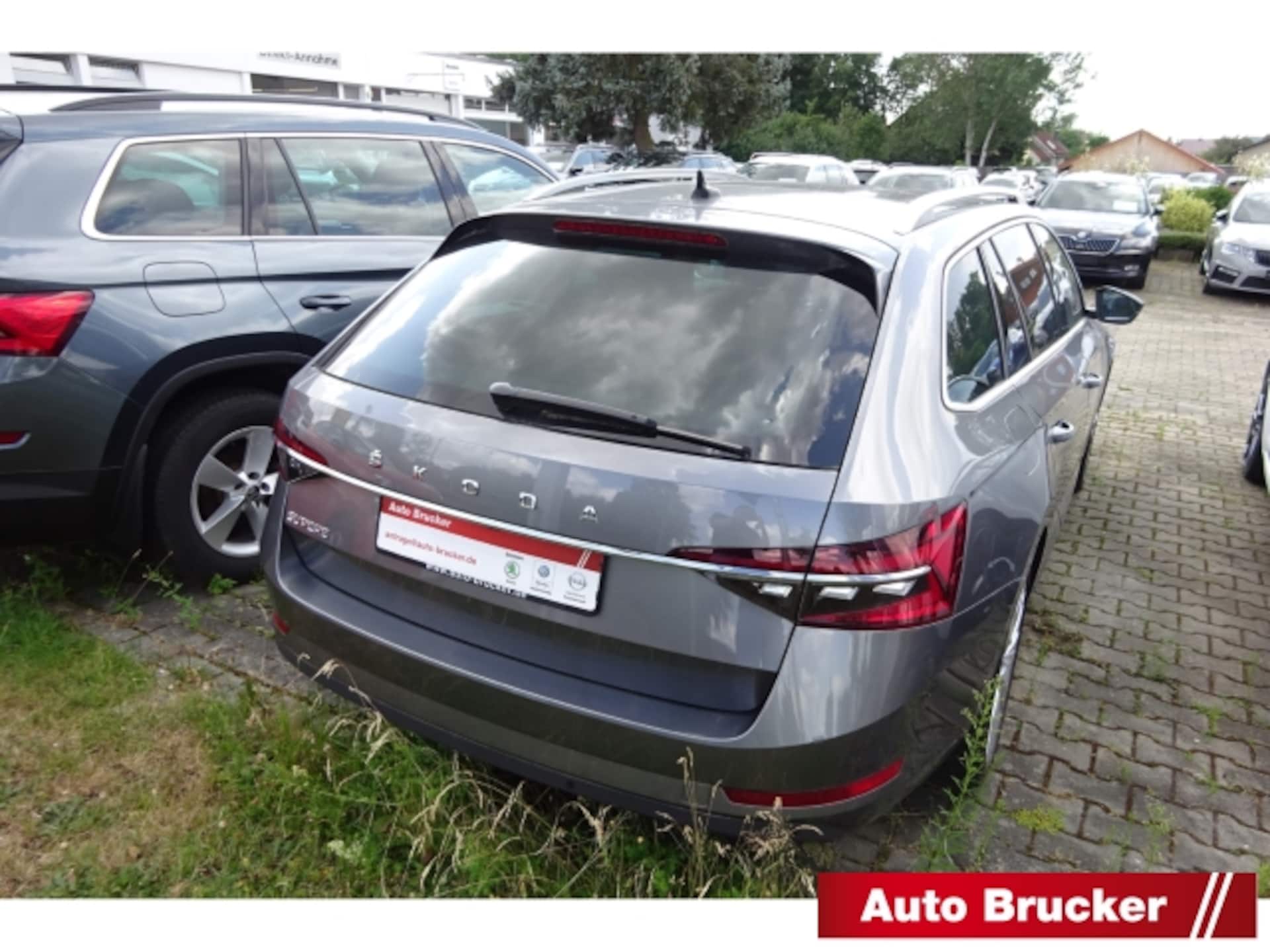 Skoda Superb Combi Style