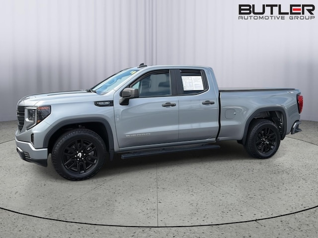 2023 GMC Sierra
