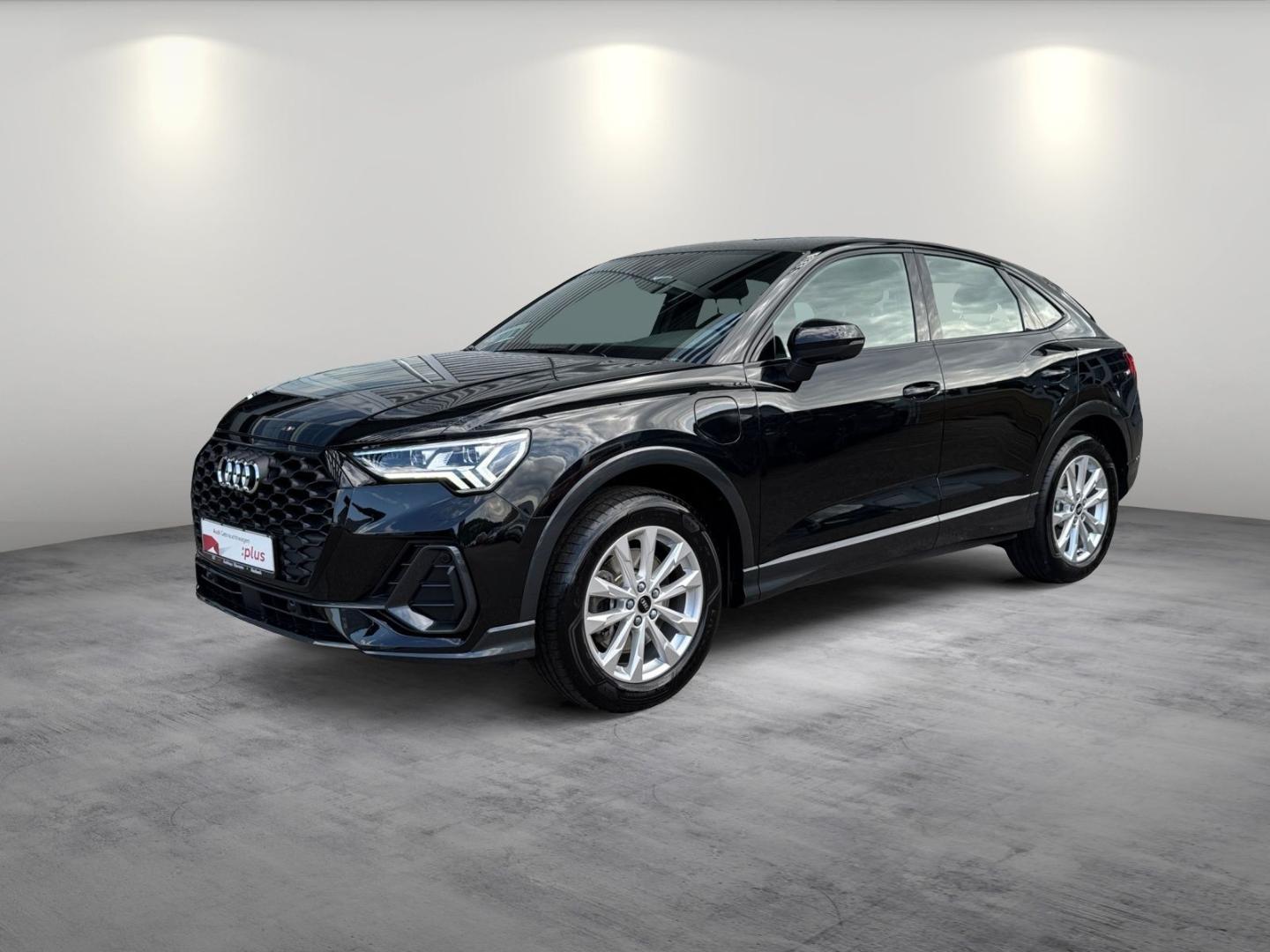 Image about Audi Q3 Sportback TFSI e 45 TFSI e S tronic