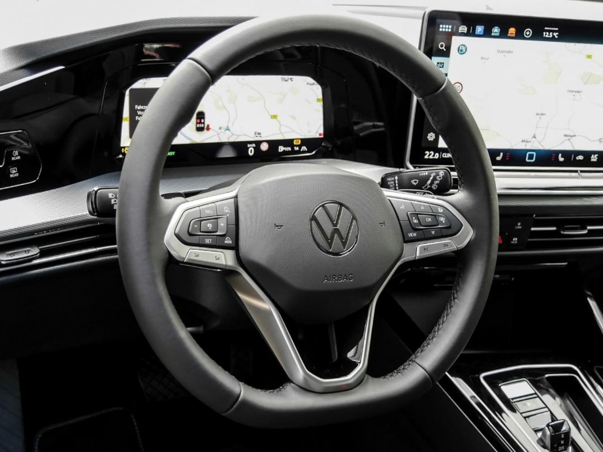 Volkswagen Golf Style