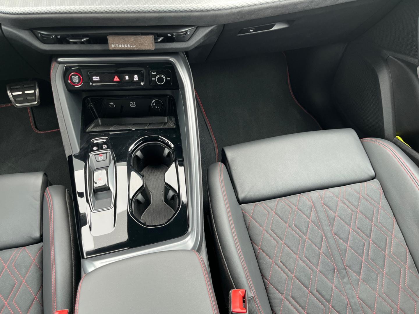 Bild über Audi Q5 SUV TDI quattro 150 kW S tronic - für weitere Informationen kontaktieren Sie den Audi Partner