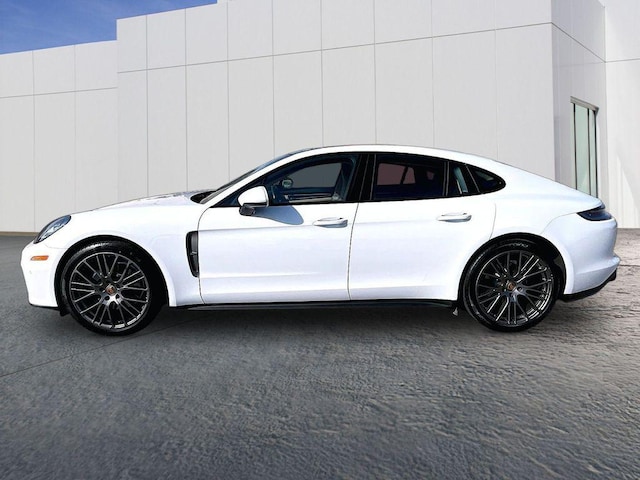 2023 Porsche Panamera