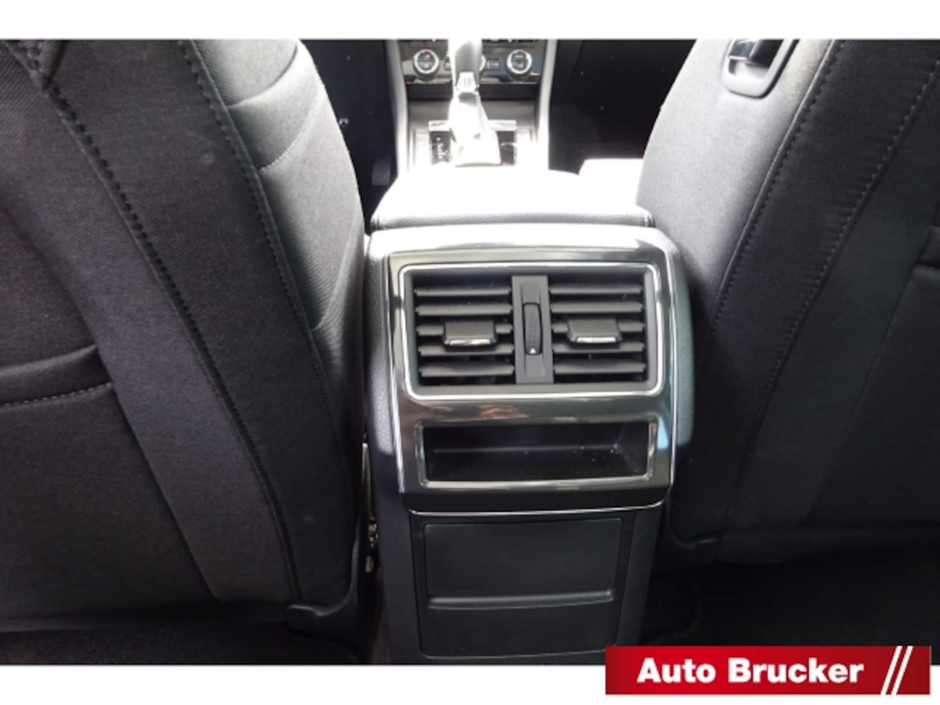 Skoda Superb Combi Style