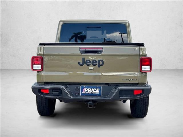 2025 Jeep Gladiator