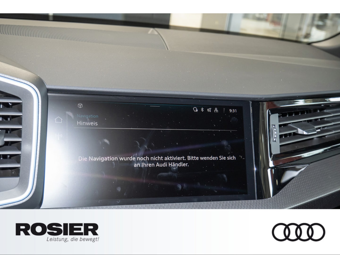 Bild über Audi A1 Sportback S line 30 TFSI S tronic - für weitere Informationen kontaktieren Sie den Audi Partner