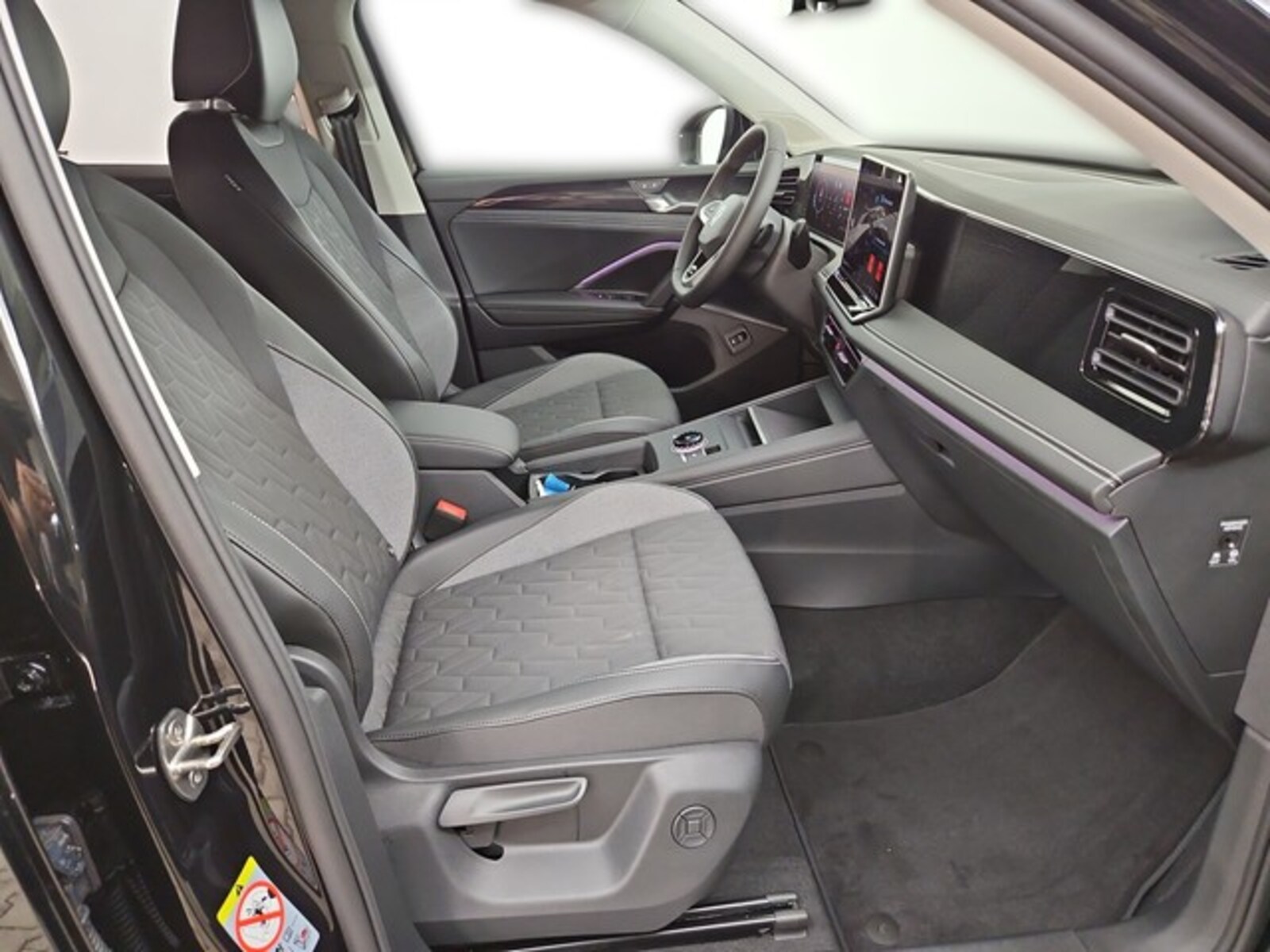 Volkswagen Tiguan – Bild 12