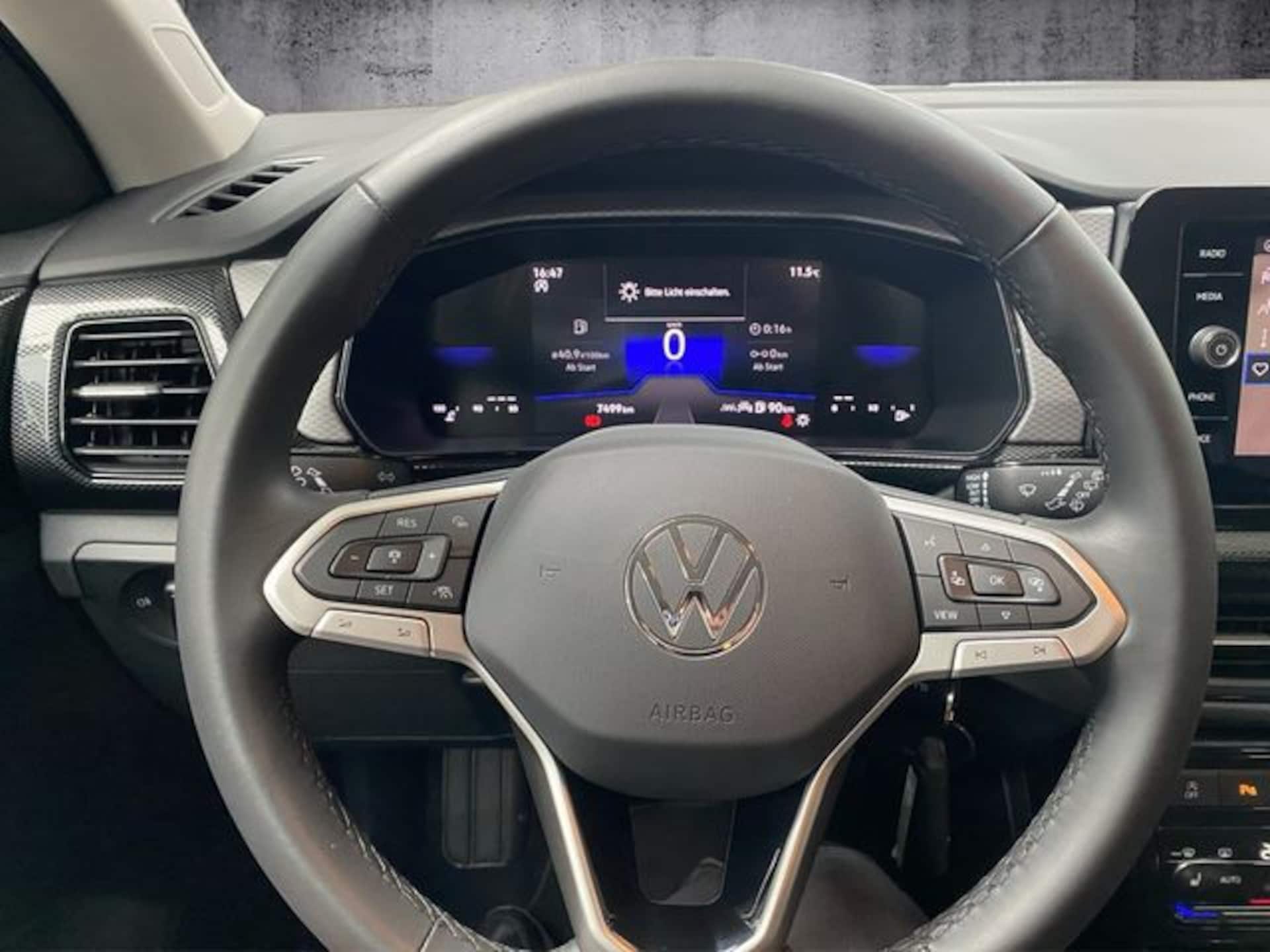 Volkswagen T-Cross Life