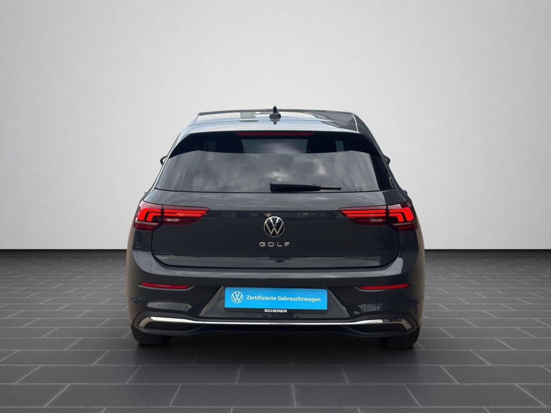 Volkswagen Golf Life