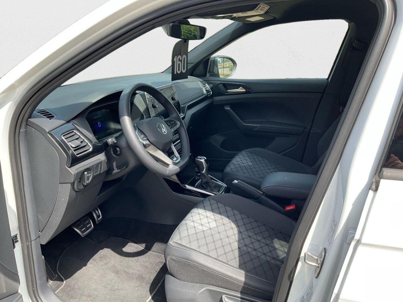Volkswagen T-Cross – Bild 10