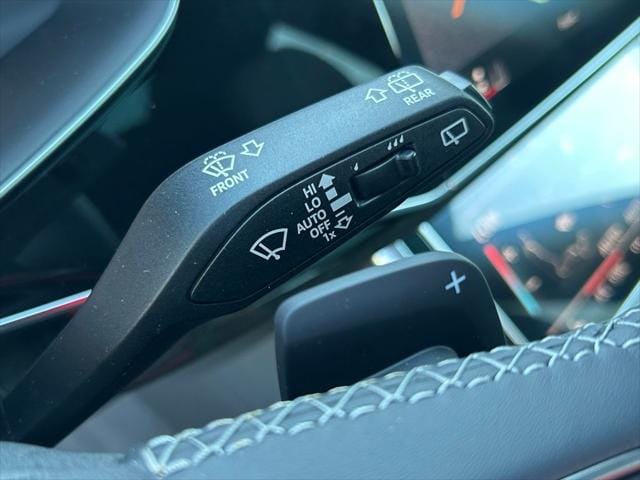 2025 Audi Q8 Premium - Photo 17