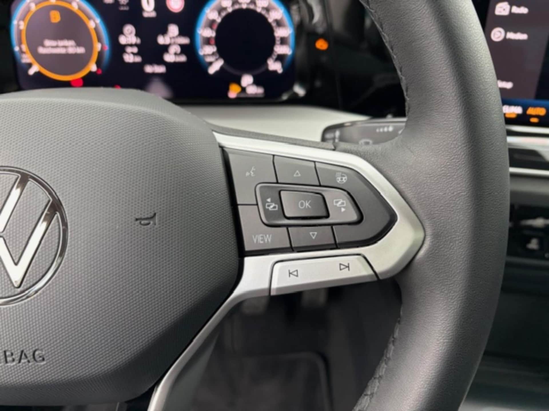 Volkswagen Golf Life