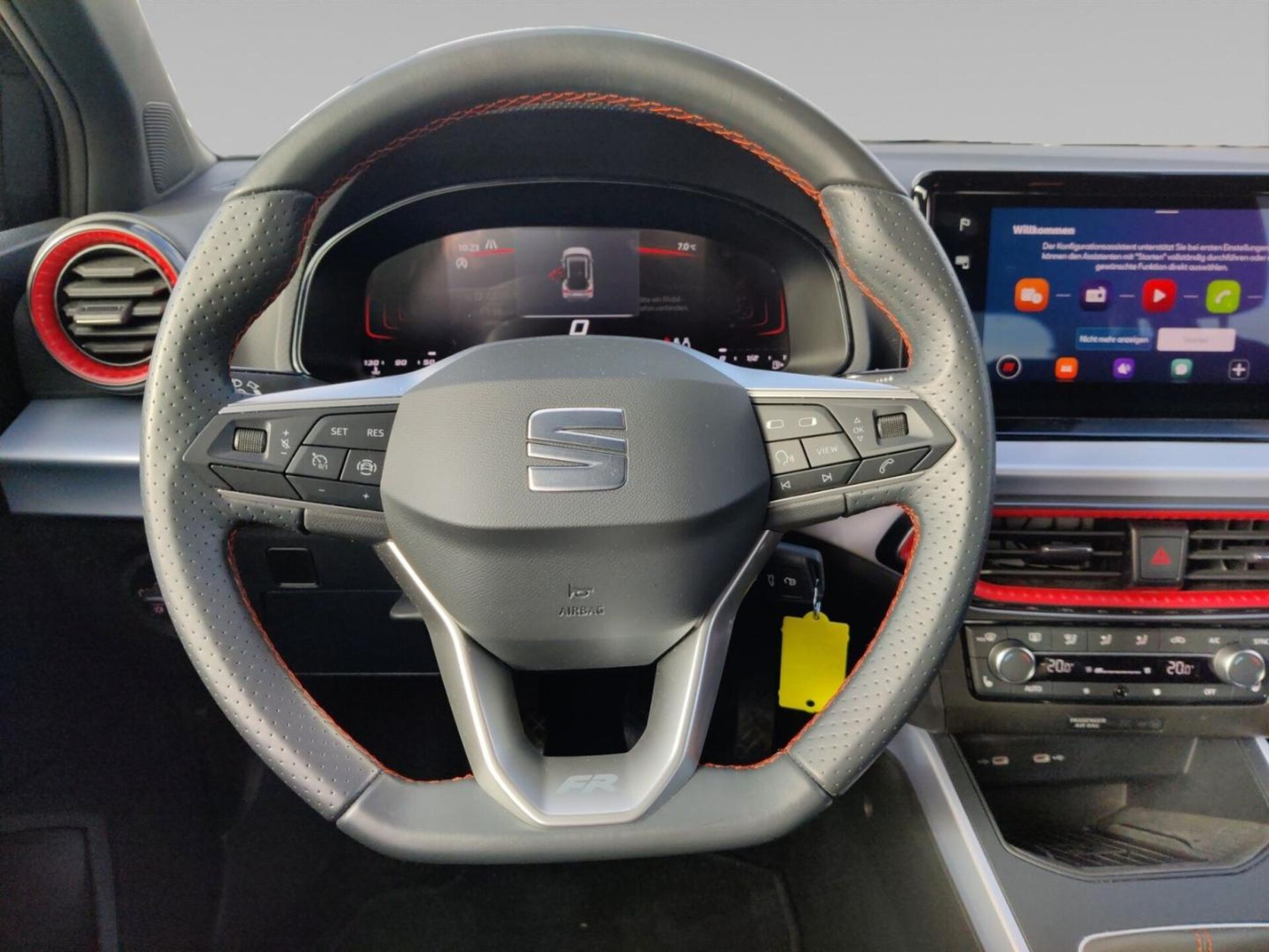 SEAT Arona FR