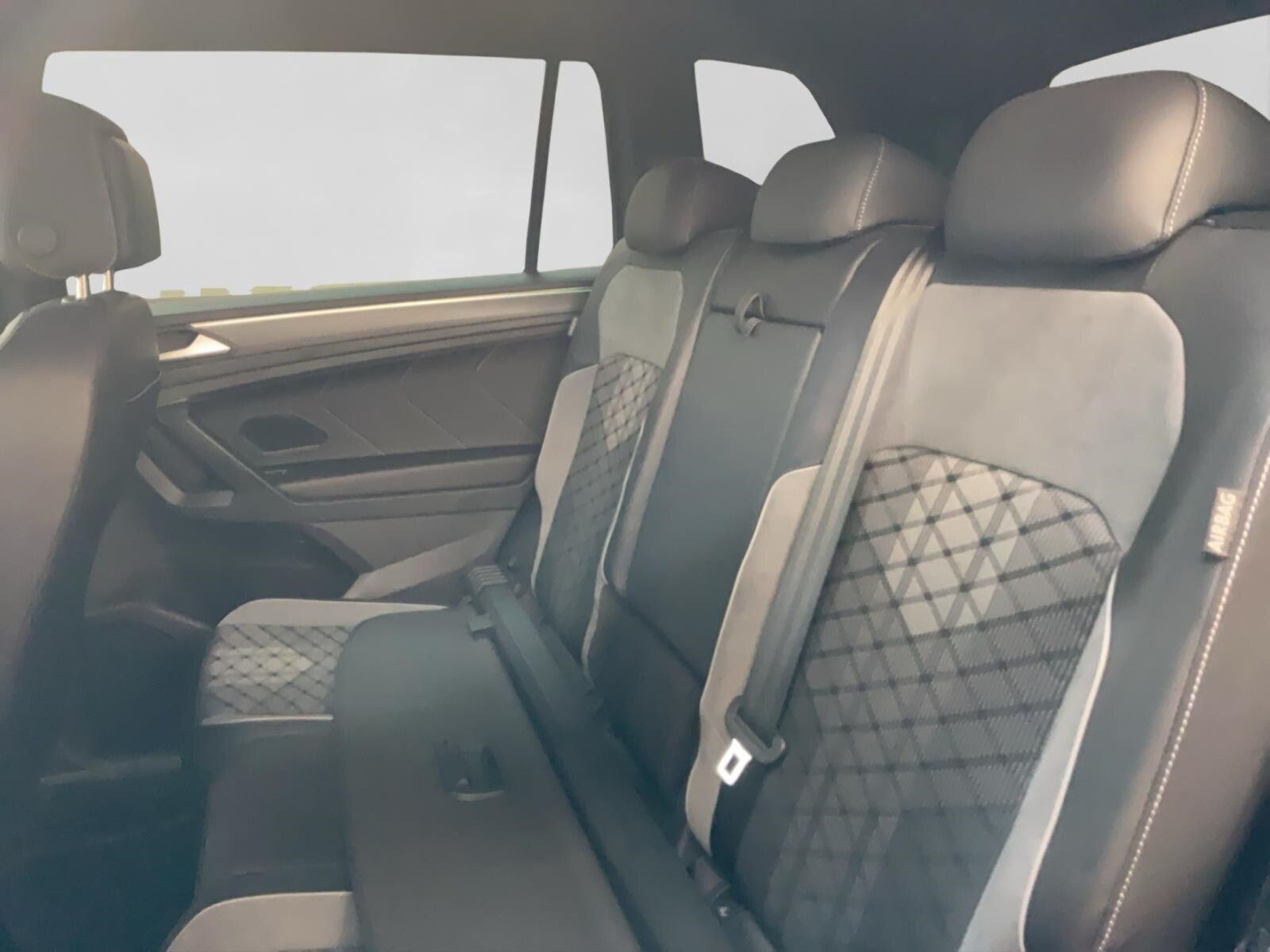Volkswagen Tiguan Allspace – Bild 13