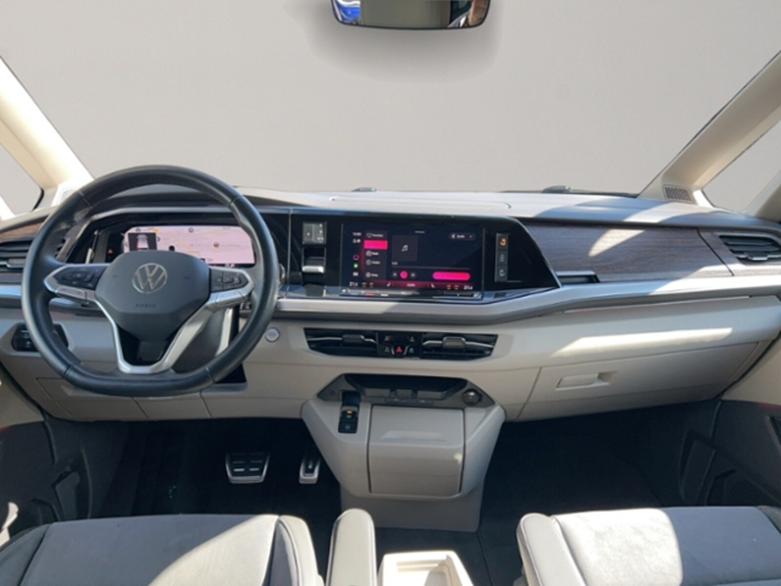 Volkswagen Multivan Langversion – Bild 12