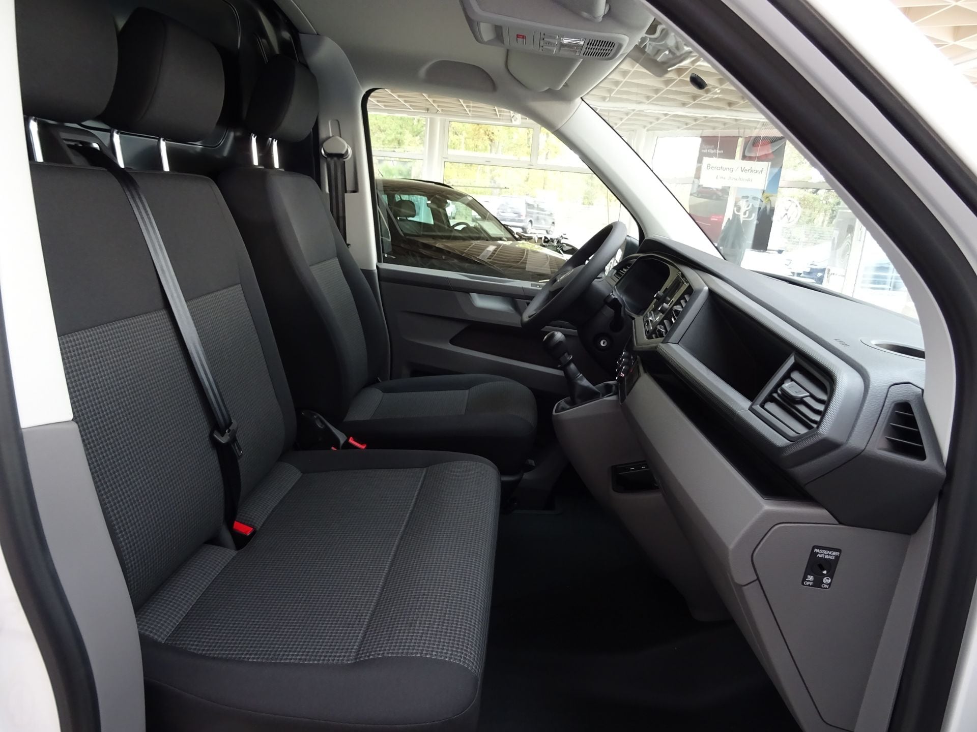 Volkswagen T6.1 Transporter Kasten kurzer Radstand