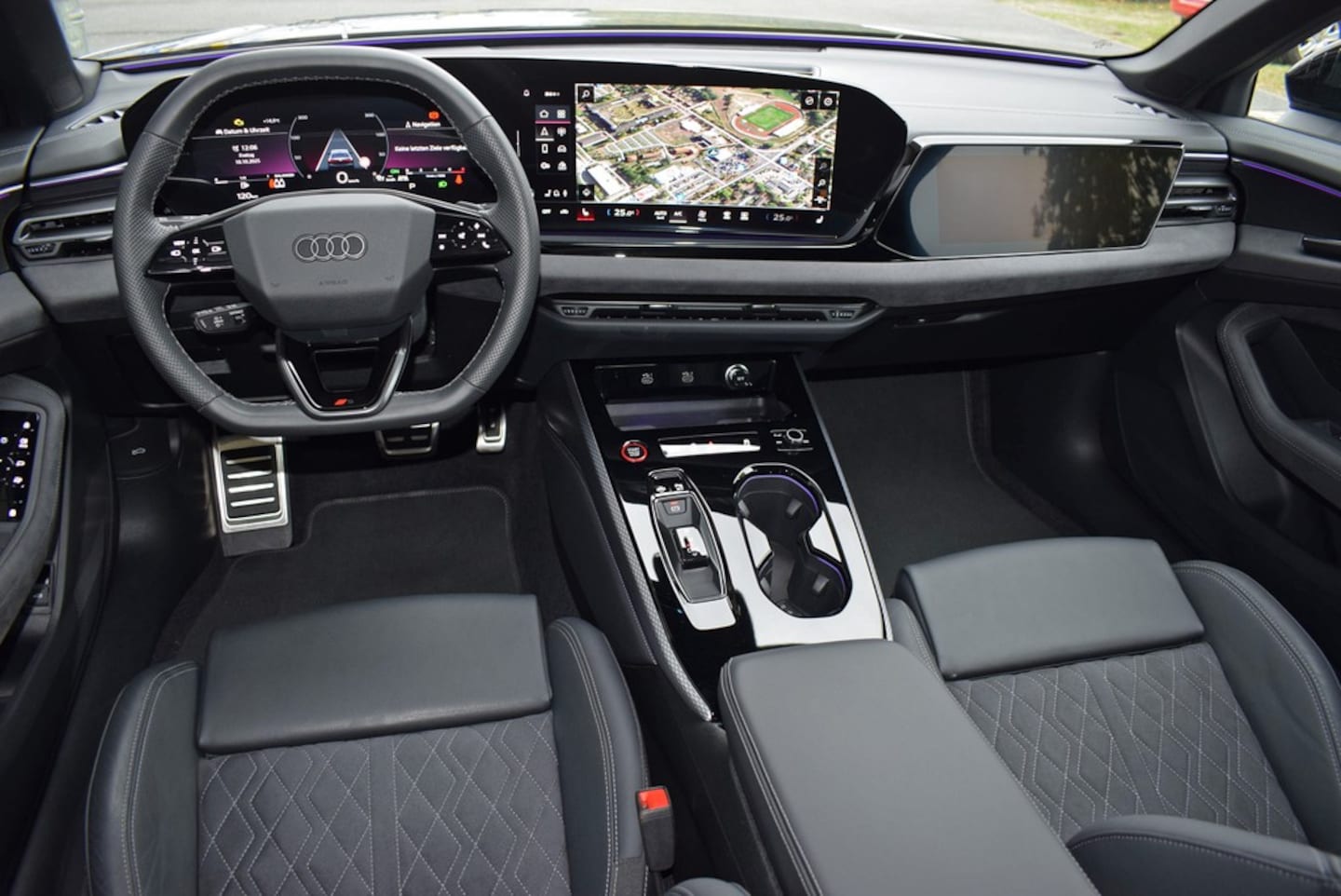Bild über Audi A5 Limousine TFSI quattro S tronic - für weitere Informationen kontaktieren Sie den Audi Partner
