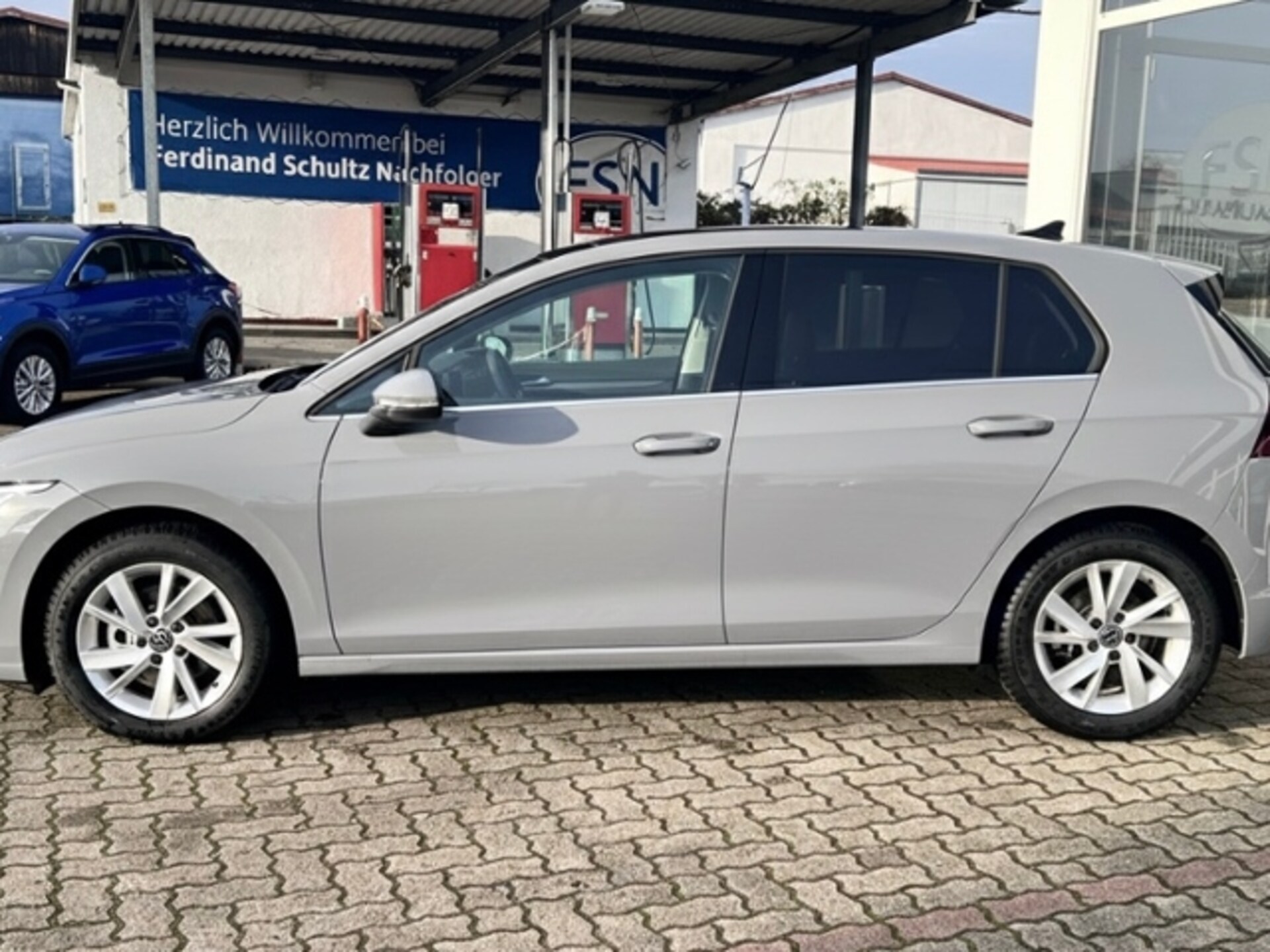 Volkswagen Golf Style