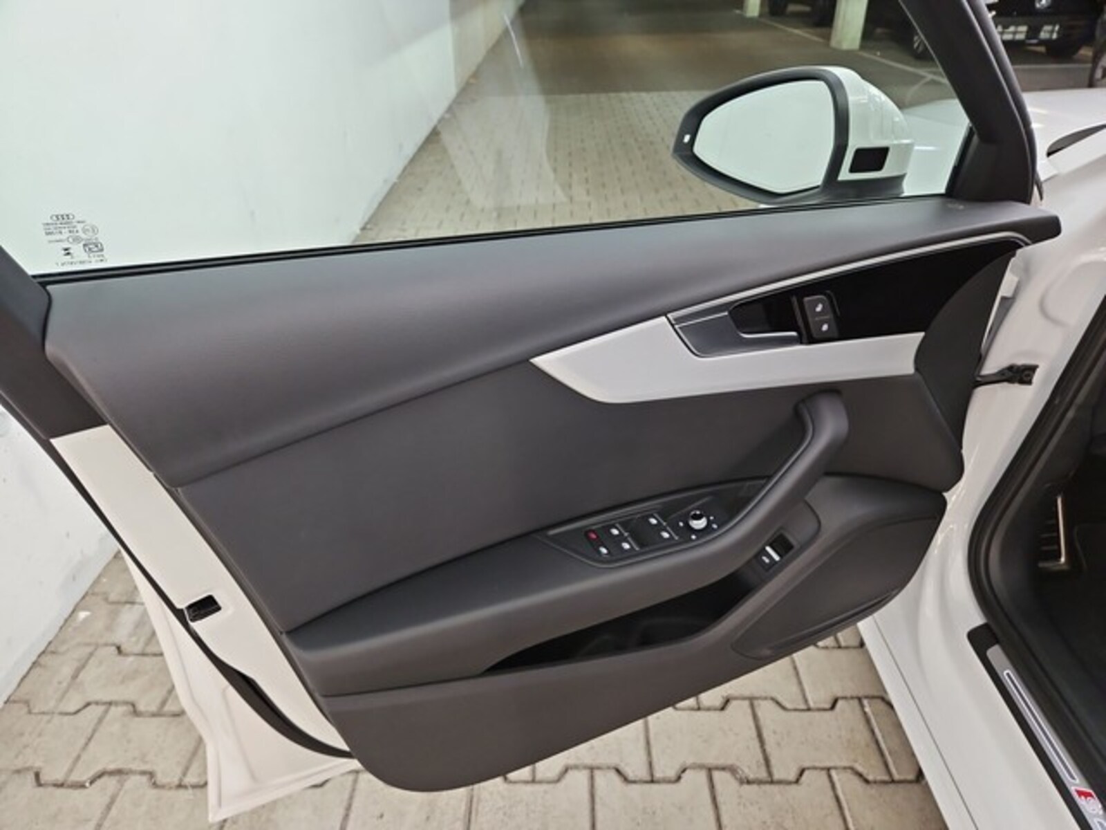 Audi A4 Avant – Bild 4
