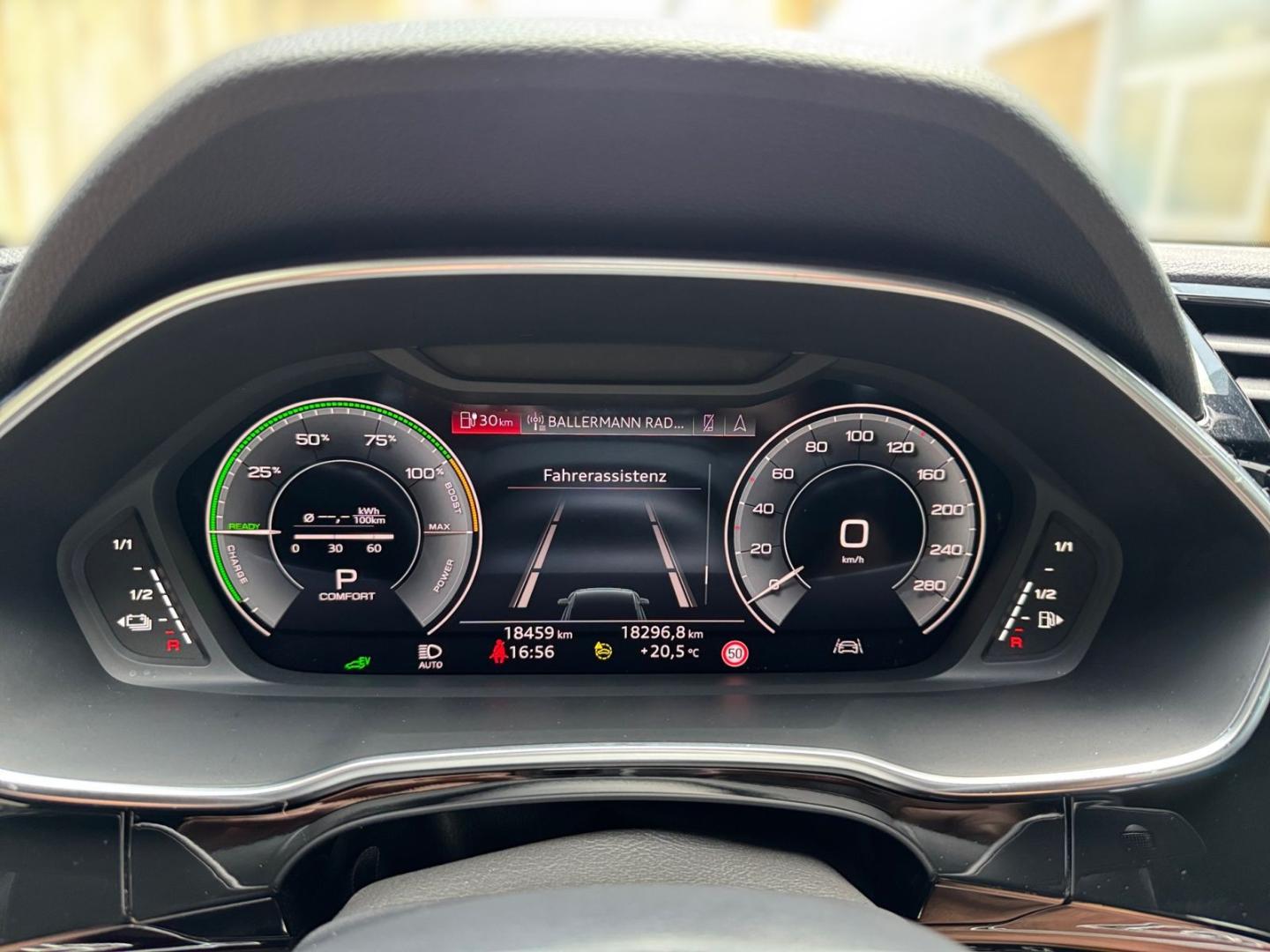 Image about Audi Q3 Sportback TFSI e 45 TFSI e S tronic