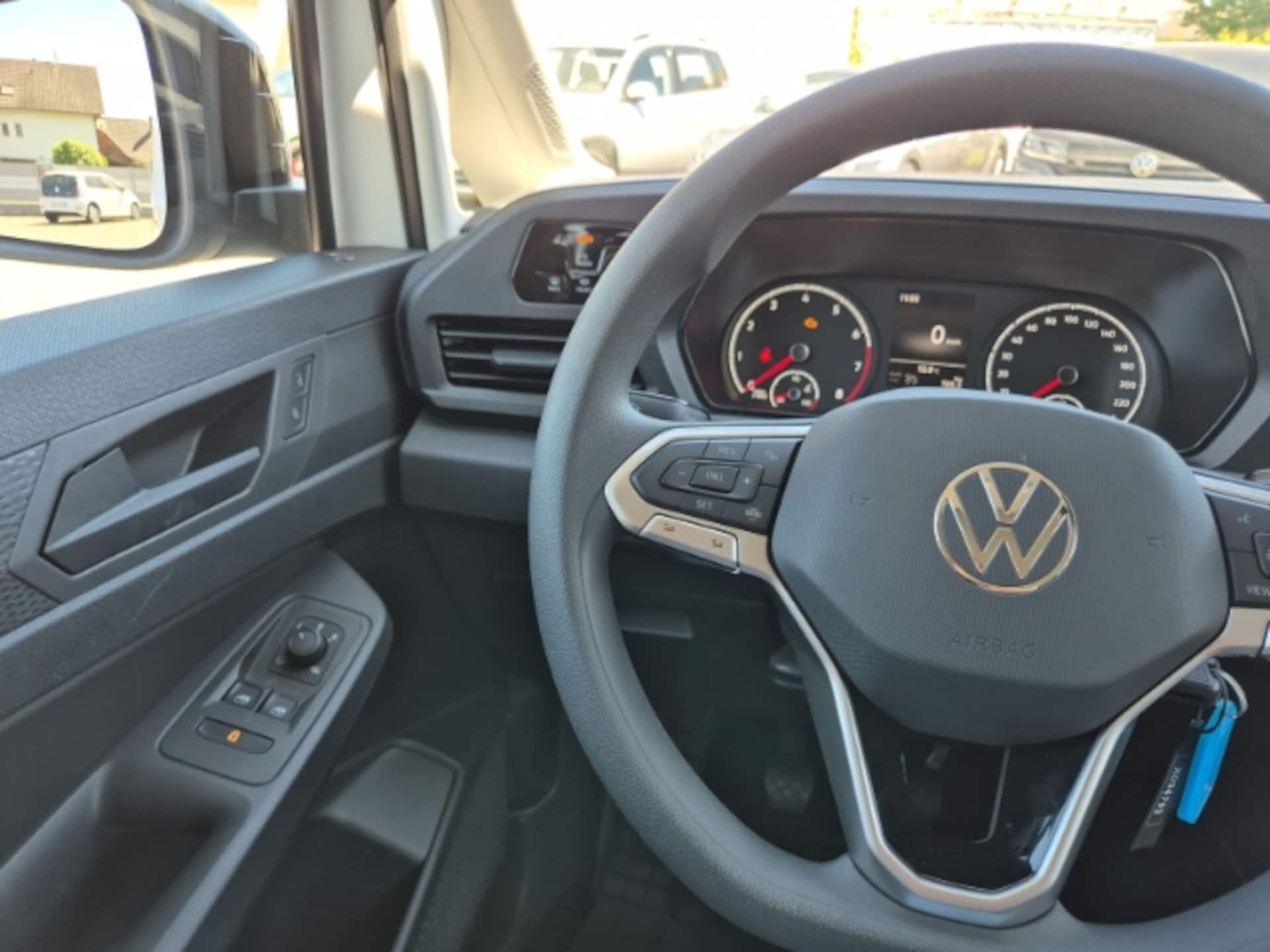 Volkswagen Caddy Basis-Modell