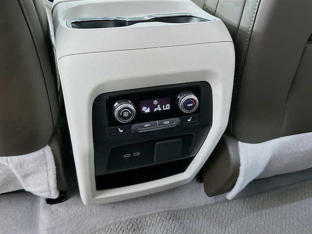 2025 GMC Acadia