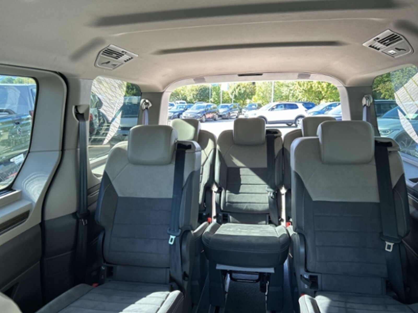 Volkswagen Multivan Langversion – Bild 23