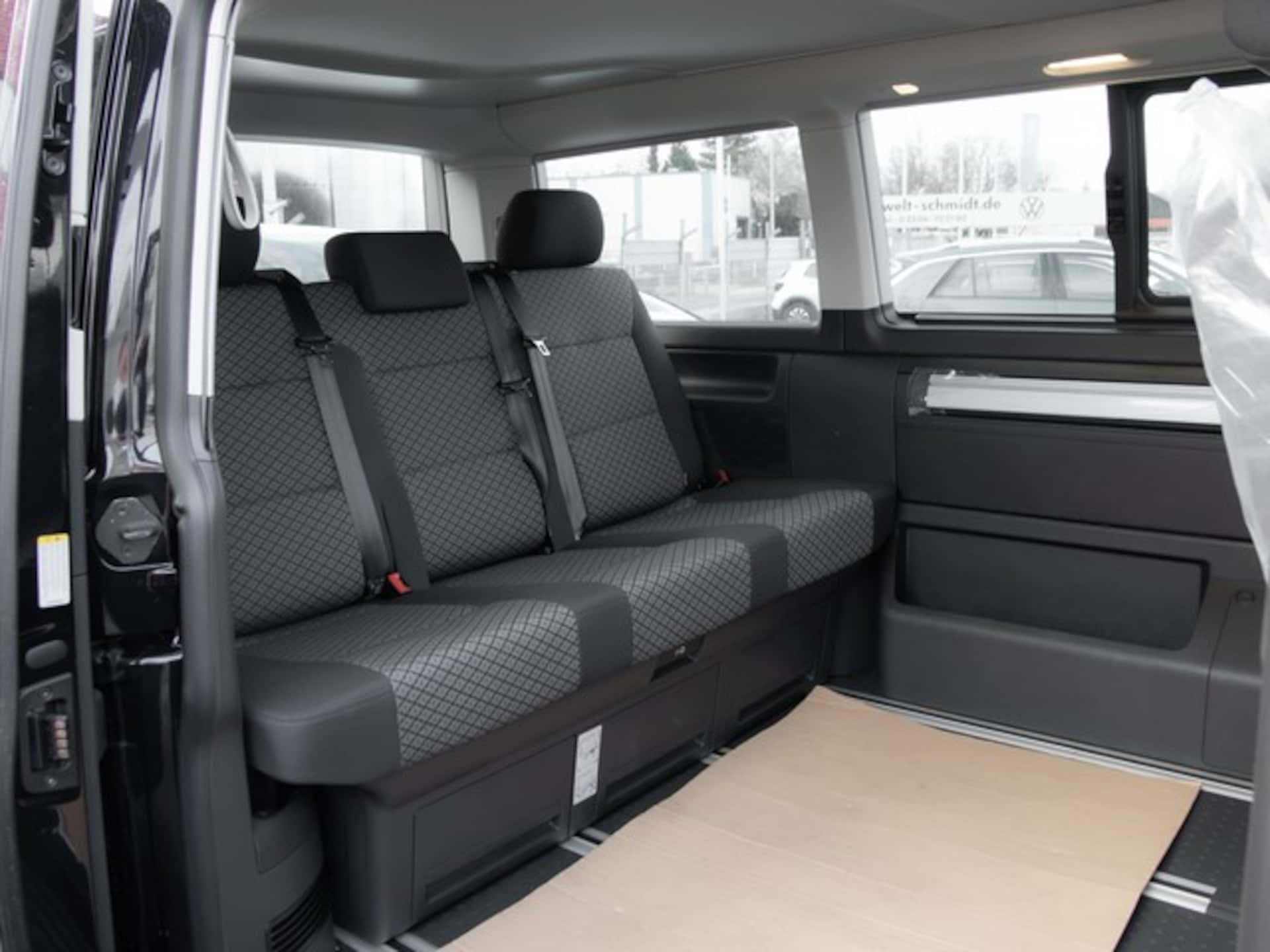 Volkswagen T6.1 California Beach