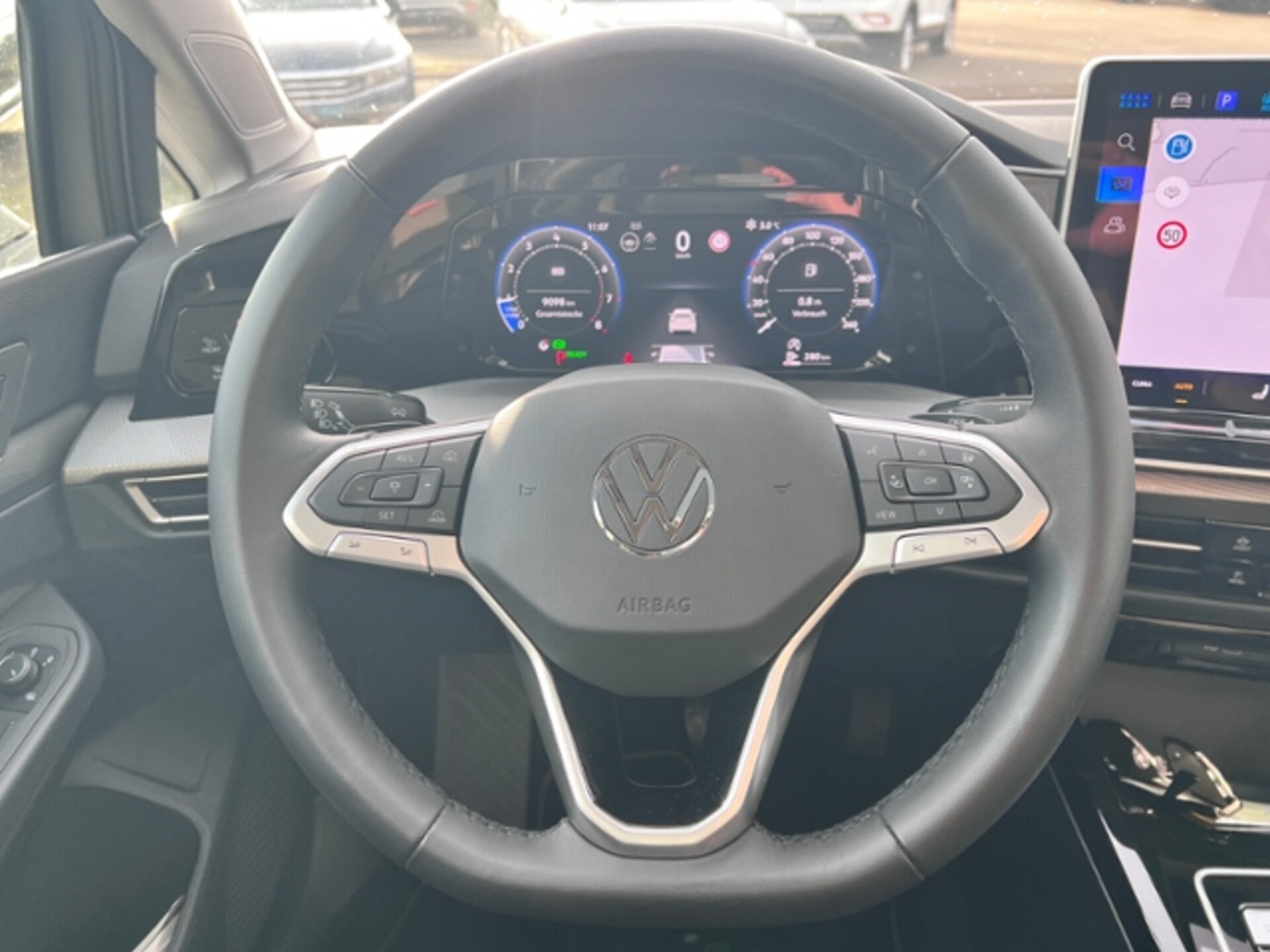 Volkswagen Golf Style