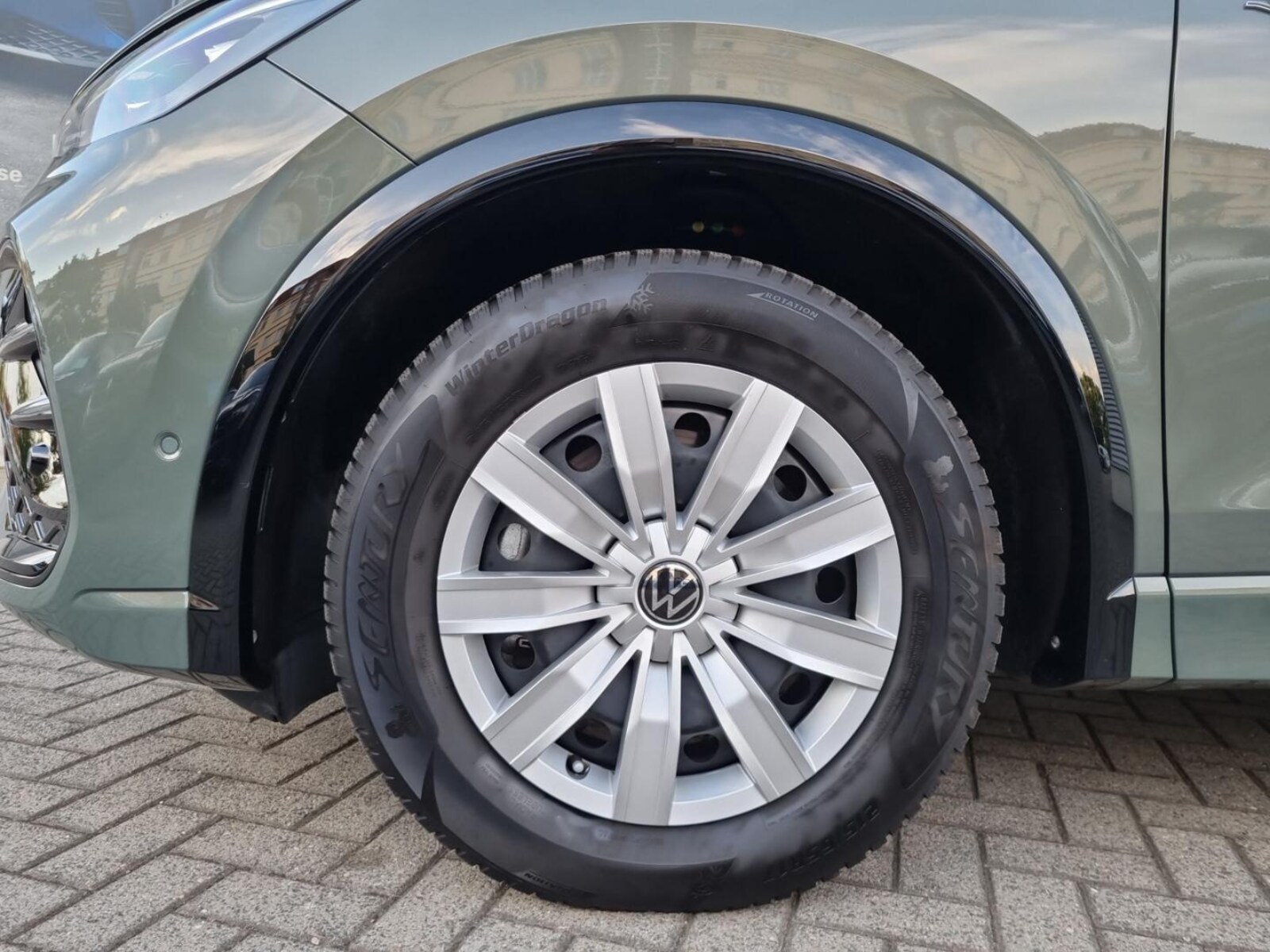 Volkswagen Tiguan – Bild 8
