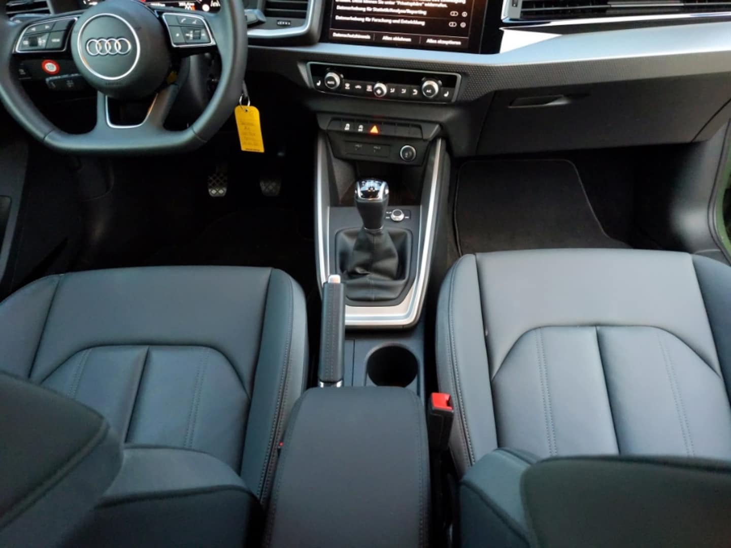 Bild über Audi A1 allstreet 30 TFSI Schaltgetriebe - für weitere Informationen kontaktieren Sie den Audi Partner