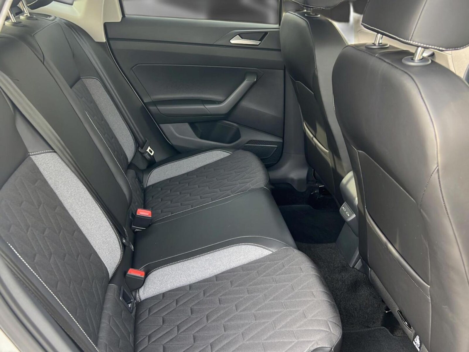 Volkswagen Polo – Bild 18