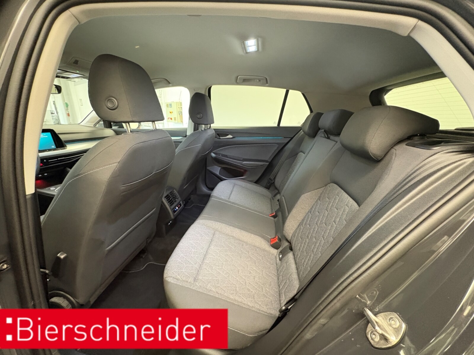 Volkswagen Golf – Bild 8