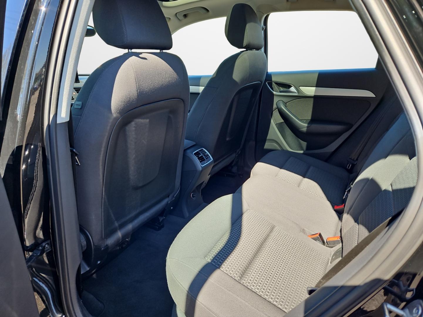 Image about Audi Q3 TFSI 6-Gang