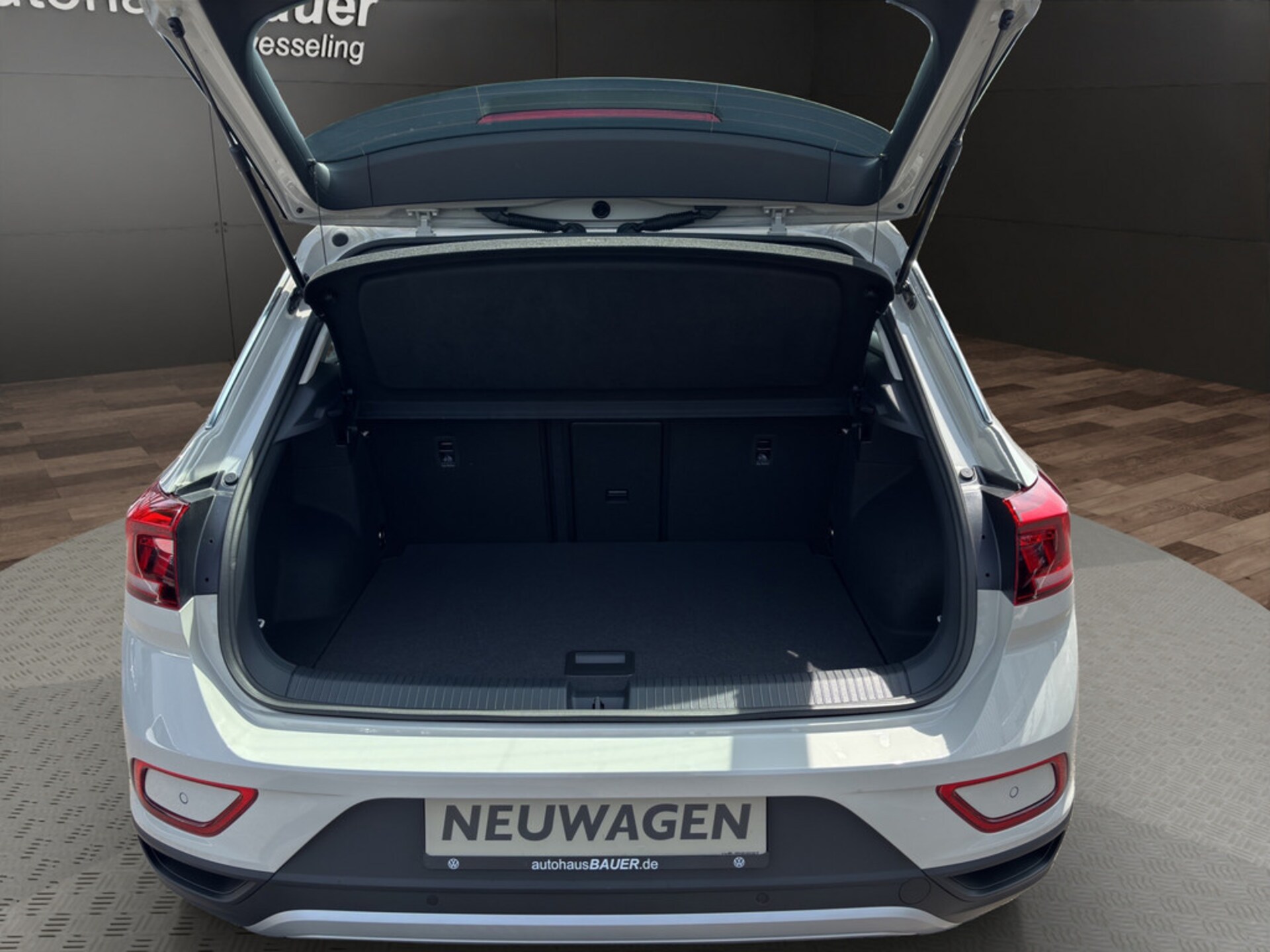 Volkswagen T-Roc Life