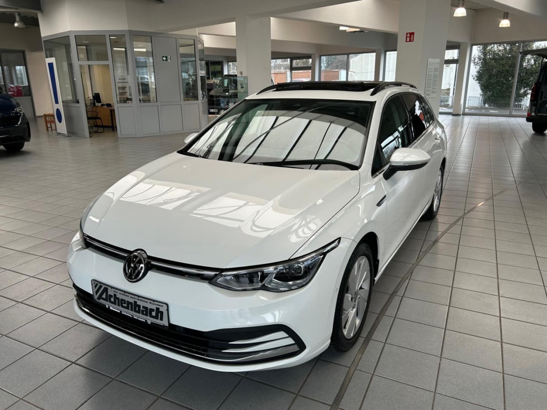 Volkswagen Golf Variant Style