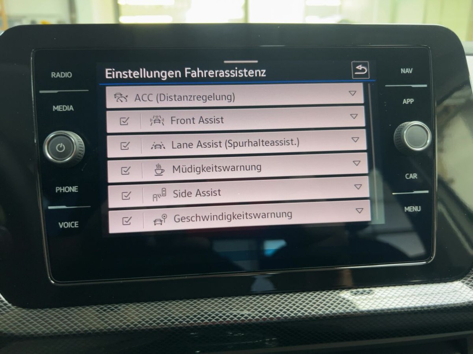 Volkswagen T-Cross – Bild 16