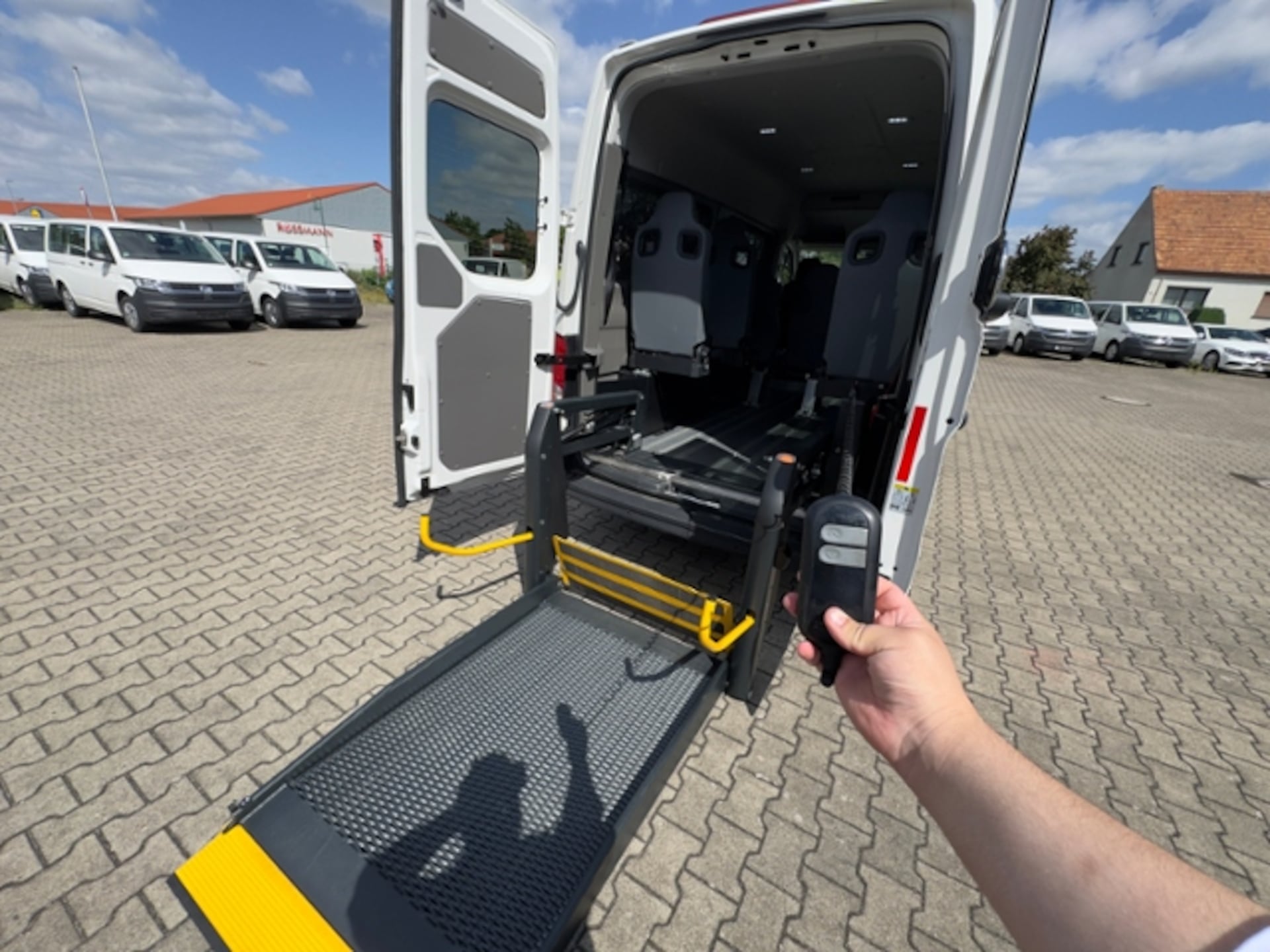 Volkswagen Crafter Kasten mittlerer Radstand