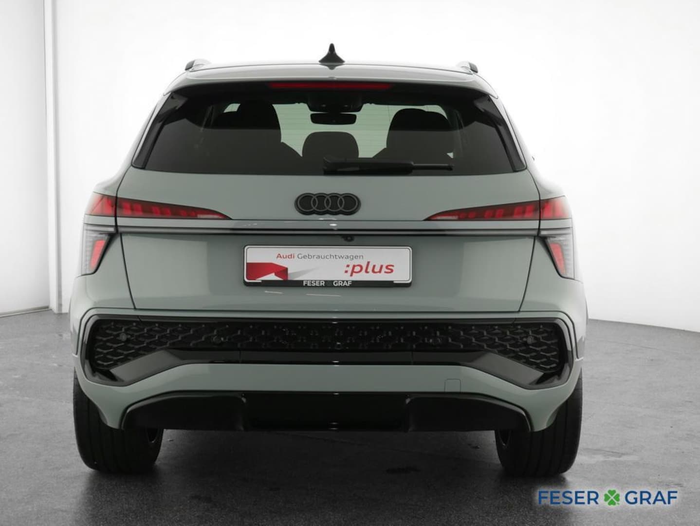 Bild über Audi Q3 SUV TDI 110 kW S tronic - für weitere Informationen kontaktieren Sie den Audi Partner